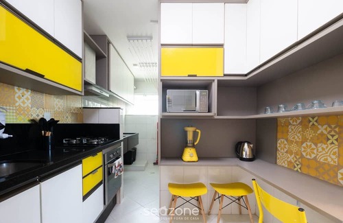 Piata Apartment | Apt. w/Balcony 500m From the Beach Rei0206