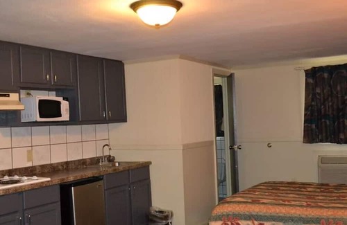 Triumph Hotel | Tourest Motel