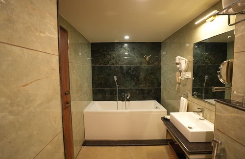 Kushalnagar Hotel | Captains Crown Hotels And Resorts