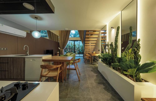 Penatih Resort | Moon Rock Villas