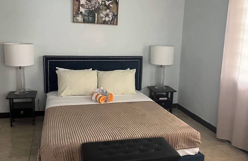 Sandy Point Town House | Periwinkles cozy retreat