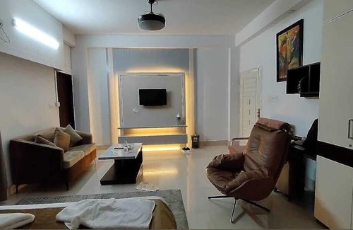 Dhaka Division Hotel | Crow Euro Inn Hotel and Resort