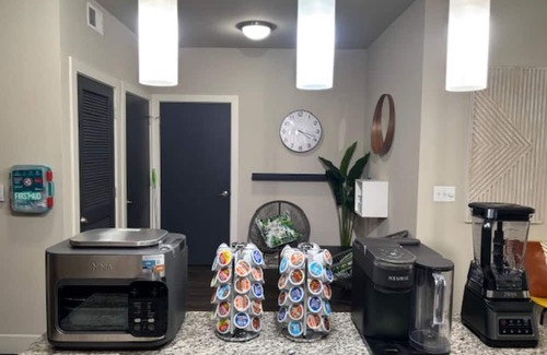Tobin Hill Hotel | Apt Near The Pearl- San Antonio