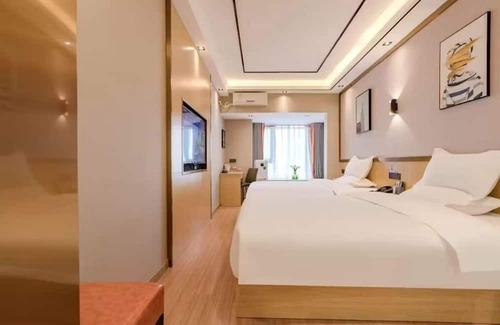 Zhongyuan District Hotel | Yuanmeng international hotel