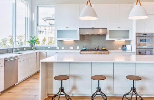 East Riverside - Oltorf House | Charming 3-bedroom townhome with WiFi, AC in marvelous Austin