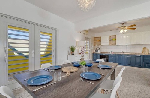 Nikiboko Apartment | 3-bedroom apartment in enchanting Kralendijk with AC, WiFi