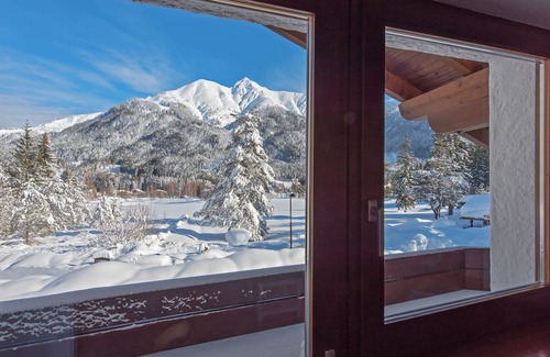 Reith bei Seefeld Apartment | Vacation apartment directly on the lake, 2-room apartment SEEBLICK in Haus Wildsee