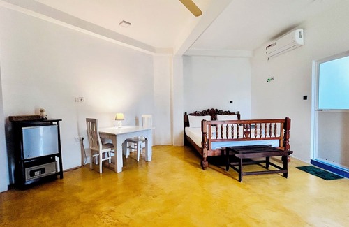 Mirissa House | Canberra Holidays - Mirissa