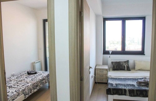 Skopje Region Apartment | Spacious 3-bedroom apartment with 2xAC, WiFi in superb Skopje