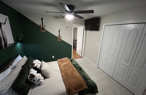Wesley Chapel South House | Cozy Guest House in Zephyrhills/Wesley Chapel!