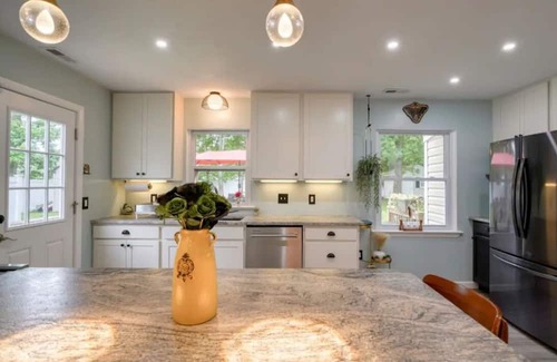 Shady Side House | 3-bedroom home in beautiful Shady Side by the Chesapeake Bay!