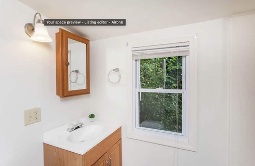 Malta Cabin | Cozy Saratoga Cabin with 1 bedroom and AC