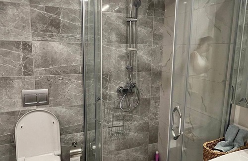 Izmir City Centre House | Center of İzmir , Mahall BOMONTİ Project 1+1 Business Home