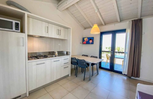 Cavalcaselle Apartment | Holiday apartment with garden