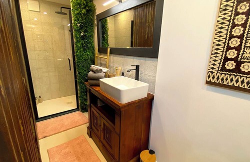 Maraussan Villa | Villa Tropical Lodge Spa Sauna Piscine Lagoon Pour un Voyage Extraordinaire !!!
