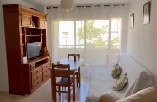 Teatinos Apartment | Apartment with Pool in Malaga