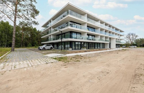 Uniescie Apartment | Beautiful Sea&lake Studio by Renters