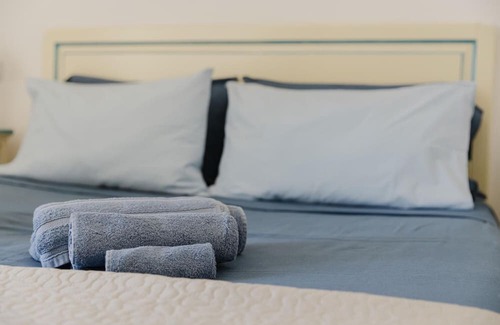 Torre Grande Apartment | Apartment 'La Casa Del Sole' with Shared Pool, Wi-Fi and Air Conditioning