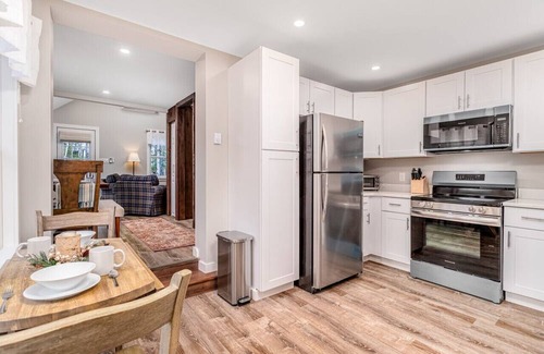 Silver Lake House | Pet-Friendly: Newly Built 2-BR Home with hot tub & patio