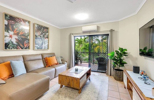 Cairns North Apartment | Portobello Place A Tropical Poolside Getaway