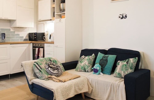 Malakoff Apartment | Cozy apartment with private garden