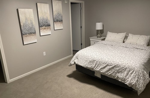 Downtown St. Paul Apartment | Downtown Furnished 2BR, 2BA Apt 103 by R7 Lofts