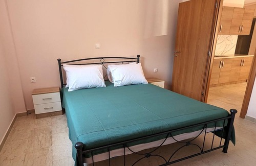 Kamena Vourla Apartment | Achilleas Rentals No2