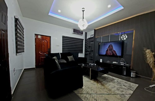 Abuja Apartment | Tastefully-Furnished One-Bedroom Apartment in Wuye, Abuja