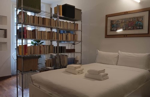 Lazzaretto Apartment | Historical Palace Suite
