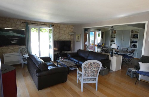 Uchaux Villa | Belle Villa Provençale Avec Piscine