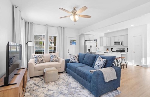 Gastonia House | Beautiful, Modern New Build in Gastonia