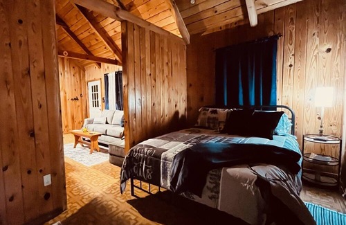 Reliance Cabin | The Mountain Man at Lost Creek Cabins!
