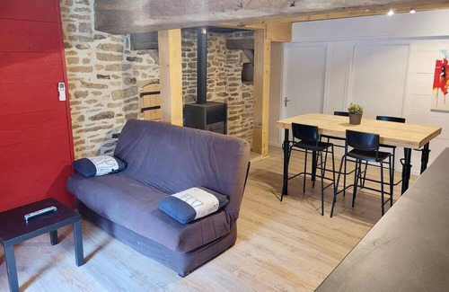 Marcilly-Ogny House | Maison de Campagne