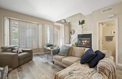 Mission Viejo Condo | Stunning 3 Bedroom Townhome in the heart of Mission Viejo