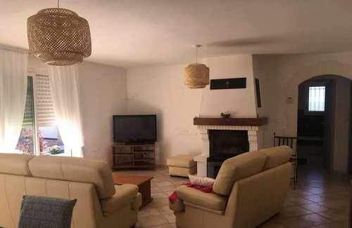 Montgaillard Villa | Homerez - Big villa for 10 ppl. with swimming-pool and terrace at Montgaillard