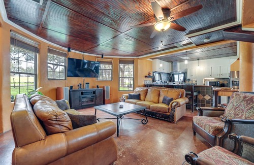 Spring Branch Villa | Pet-Friendly Spring Branch Villa Near Canyon Lake!
