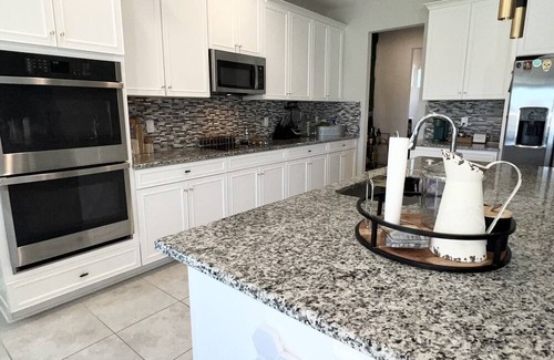 Zephyrhills House | Enough bathrooms for everyone. Home in a central location!