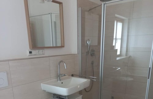 Munchen District Apartment | Neugebaute Ferienwohnung in Einer Ländlichen Umgebung