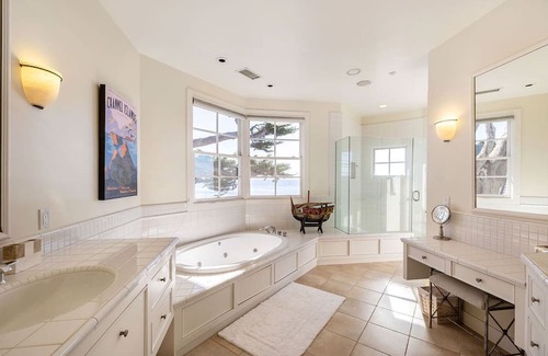 Carpinteria House | Stunning beachfront estate in the ultimate location in the Rincon Point!