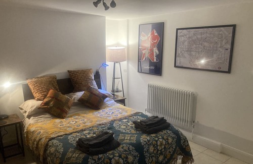 Angel Apartment | Private studio in vibrant Angel, Islington, zone 1
