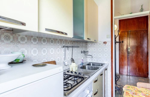 Marina di Carrara Apartment | Apartment 'Appartamento A Marina Di Carrara' with Mountain View and Private Terrace