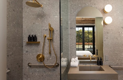 Lower State House | Penthouse with Lounge, Private Balcony, Fire Pits