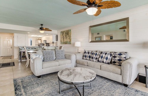 Orange Beach East Condo | Wind Drift 416 North! Gorgeous Beach and Bay Views