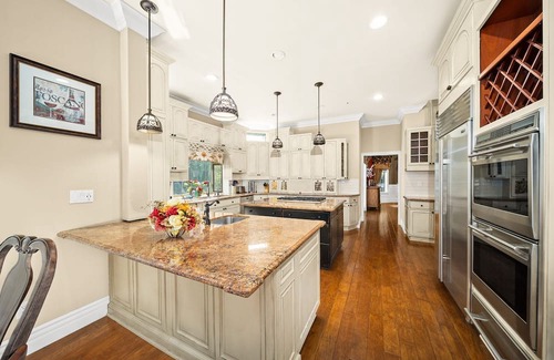 Brea House | Dream Home/Beautiful Scenery