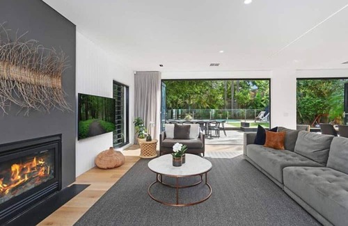 Rose Bay House | Spacious family house in delightful Rose Bay.