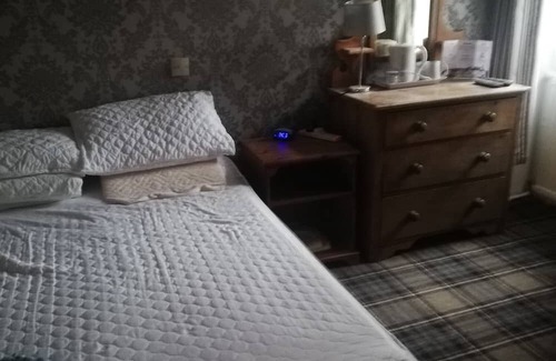 Whiteness Apartment | Inchbae Lodge - Free fishing for guests