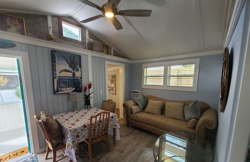 Key West Cottage | Conch Out Cottage super close to Duval Street Entertainment area