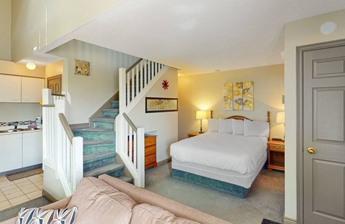 Craigleith House | North Creek Resort, Unit 515 | Mountain condo with ski-in/ski-out access