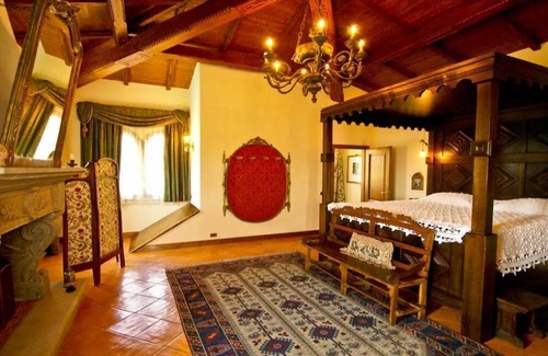 Poggio Catino Resort | Superior Romantica Suite "Il Torrino"