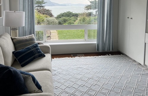Muir Beach House | Northern California Beach Retreat - peaceful surroundings on the Pacific Ocean.